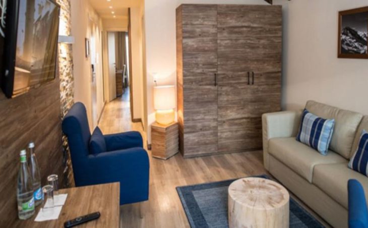 Hotel Ambassador, Zermatt, Bedroom Lounge